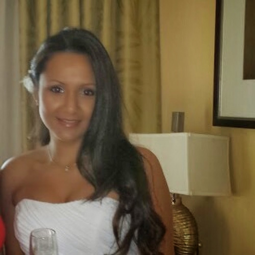 Meet your Posher, Sabrina